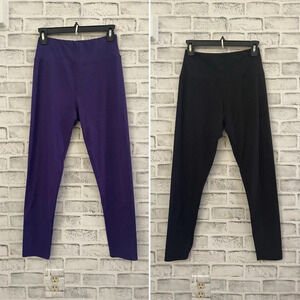 Women’s lot of two buttery soft ankle length leggings Large/XL